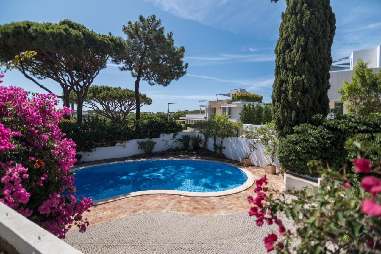 Traditional 3 Bedroom Villa With Great Pool In The Heart Of Vale Do Lobo Esterno foto