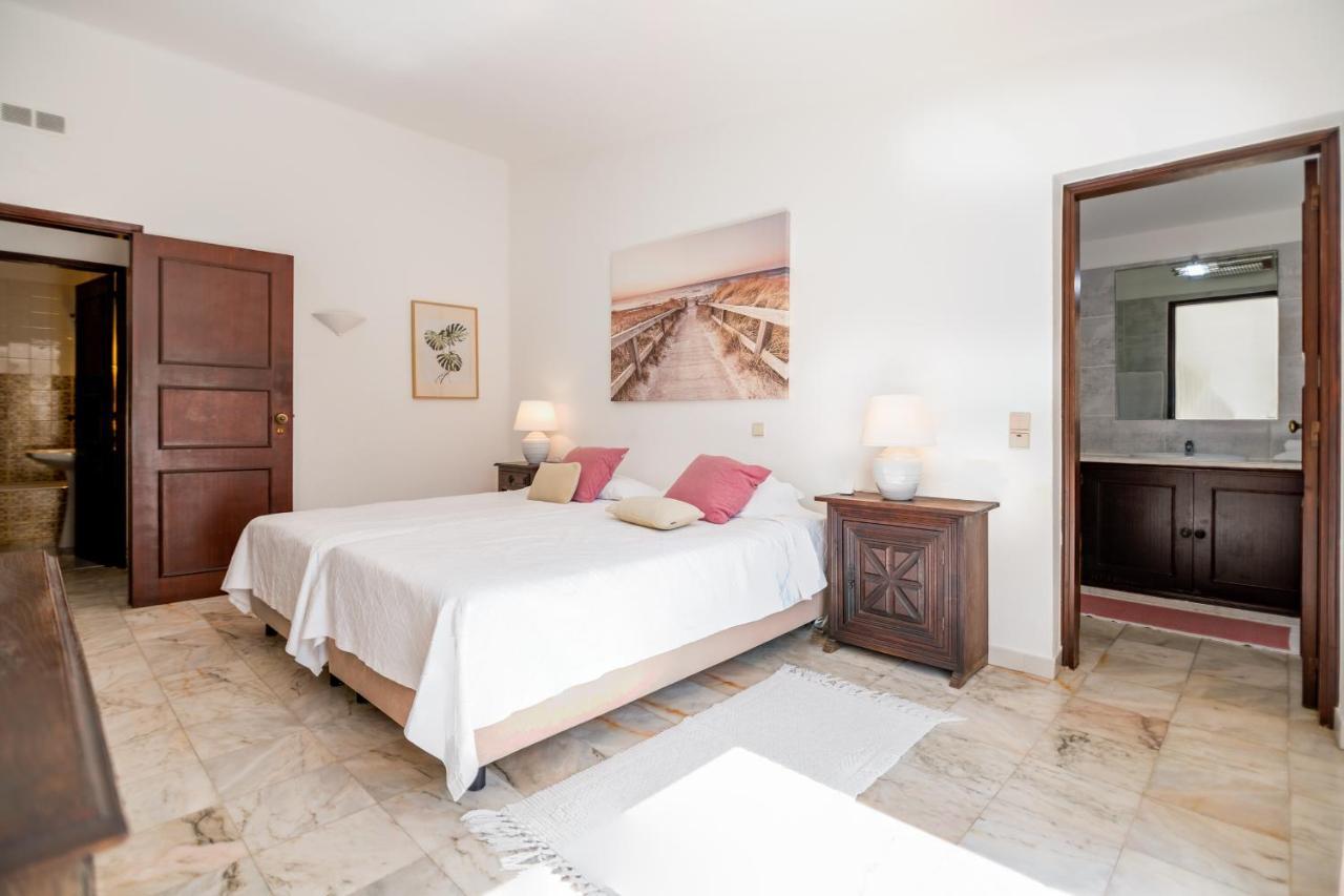Traditional 3 Bedroom Villa With Great Pool In The Heart Of Vale Do Lobo Esterno foto