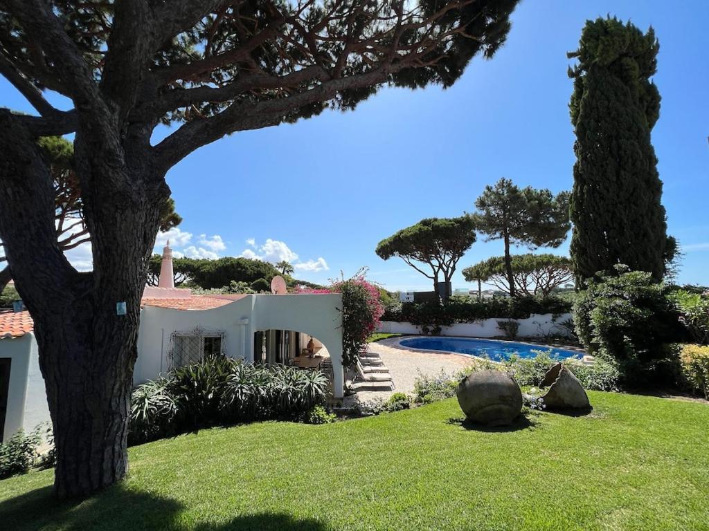 Traditional 3 Bedroom Villa With Great Pool In The Heart Of Vale Do Lobo Esterno foto