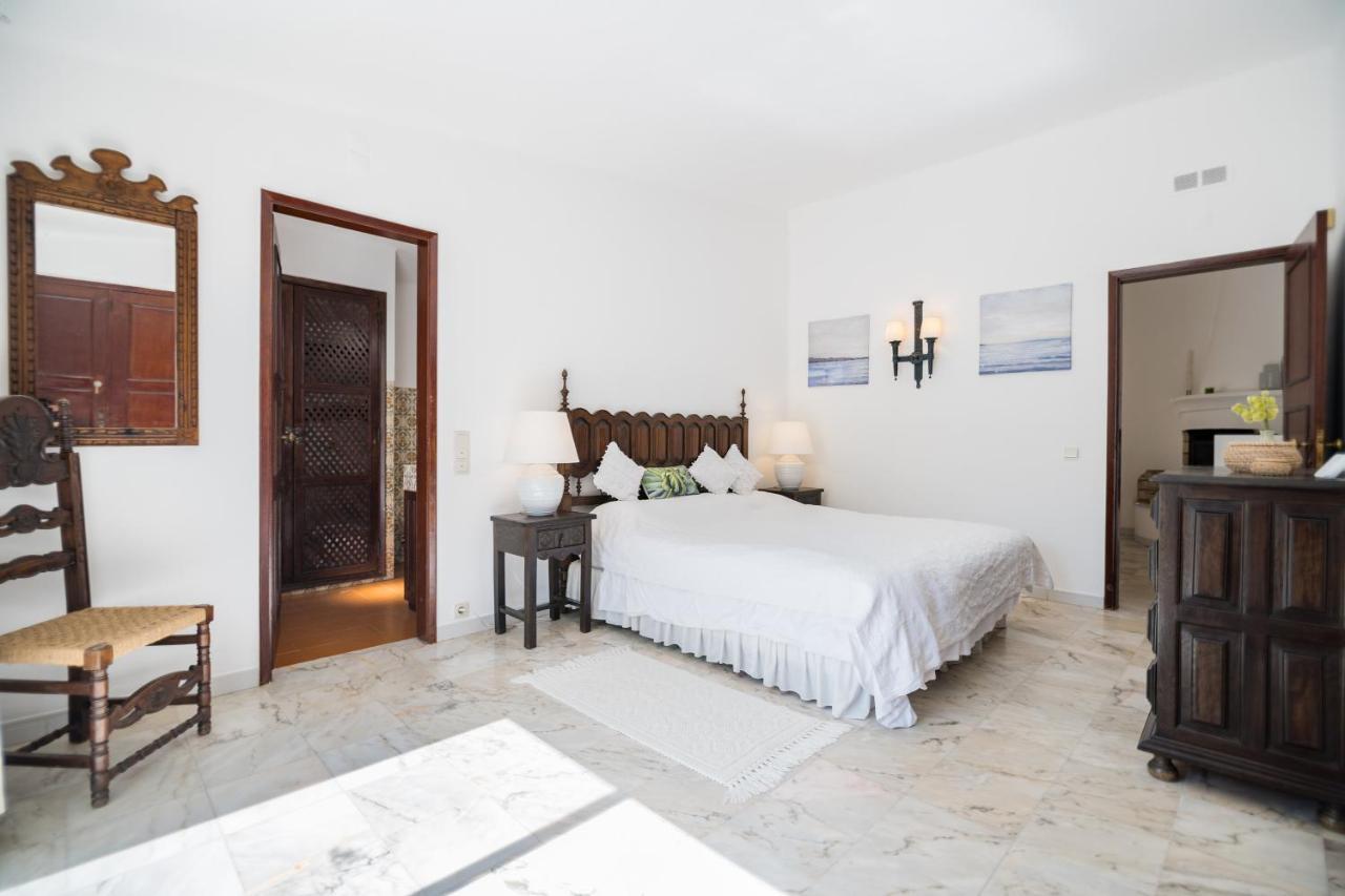 Traditional 3 Bedroom Villa With Great Pool In The Heart Of Vale Do Lobo Esterno foto